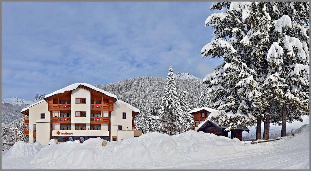 Ski Residence San Martino Di Castrozza Eksteriør billede