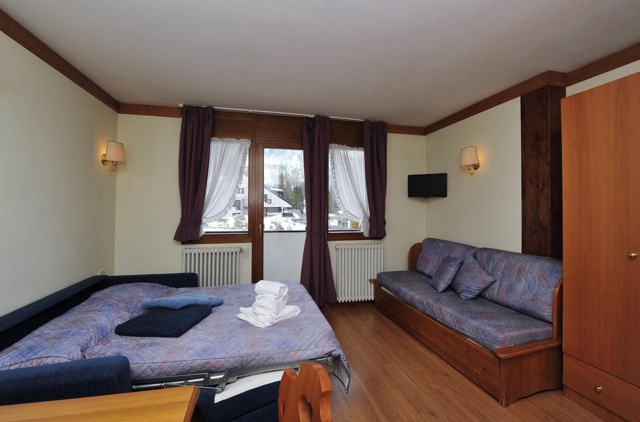 Ski Residence San Martino Di Castrozza Eksteriør billede