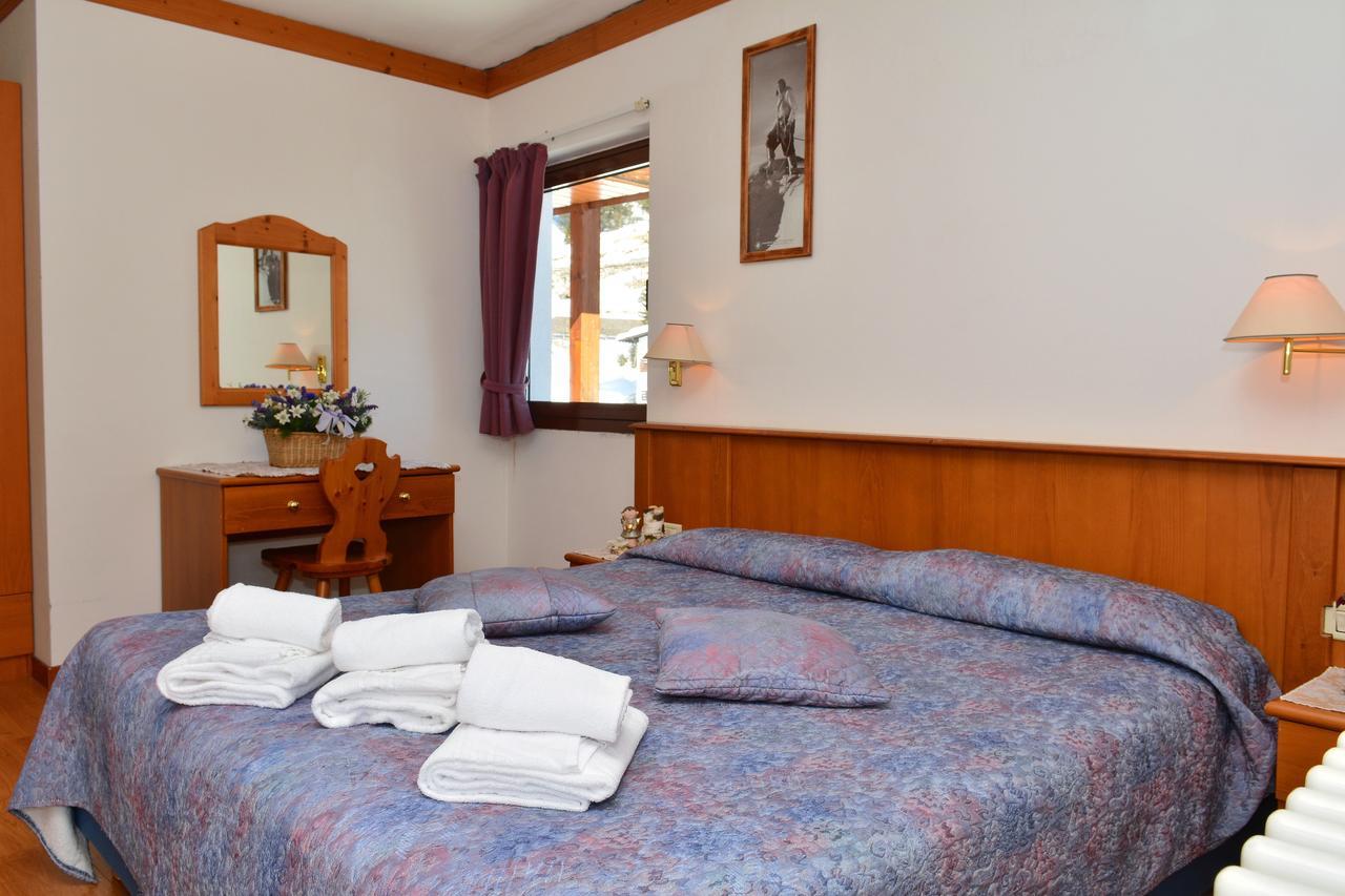 Ski Residence San Martino Di Castrozza Eksteriør billede
