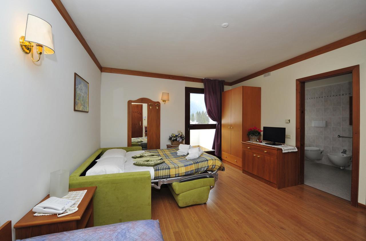 Ski Residence San Martino Di Castrozza Eksteriør billede