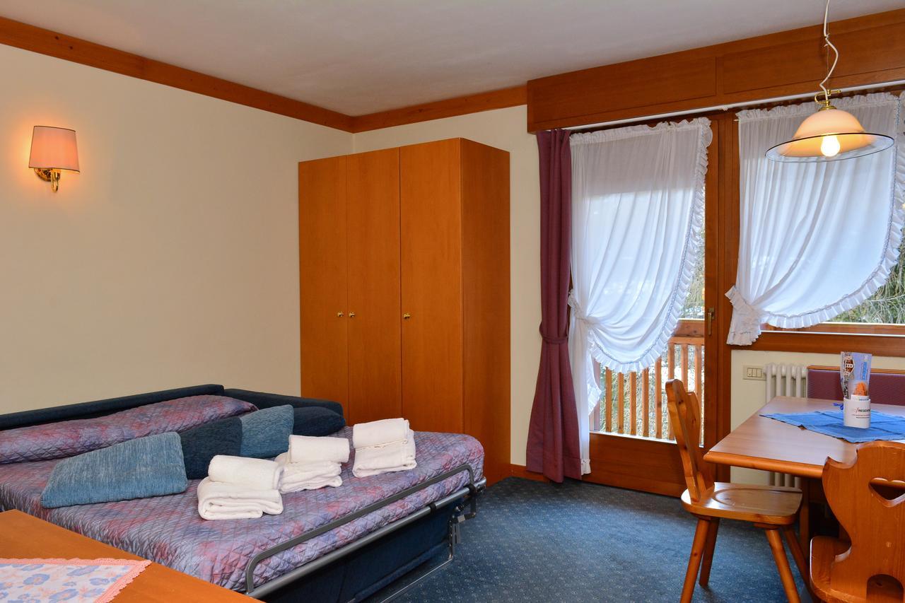 Ski Residence San Martino Di Castrozza Eksteriør billede